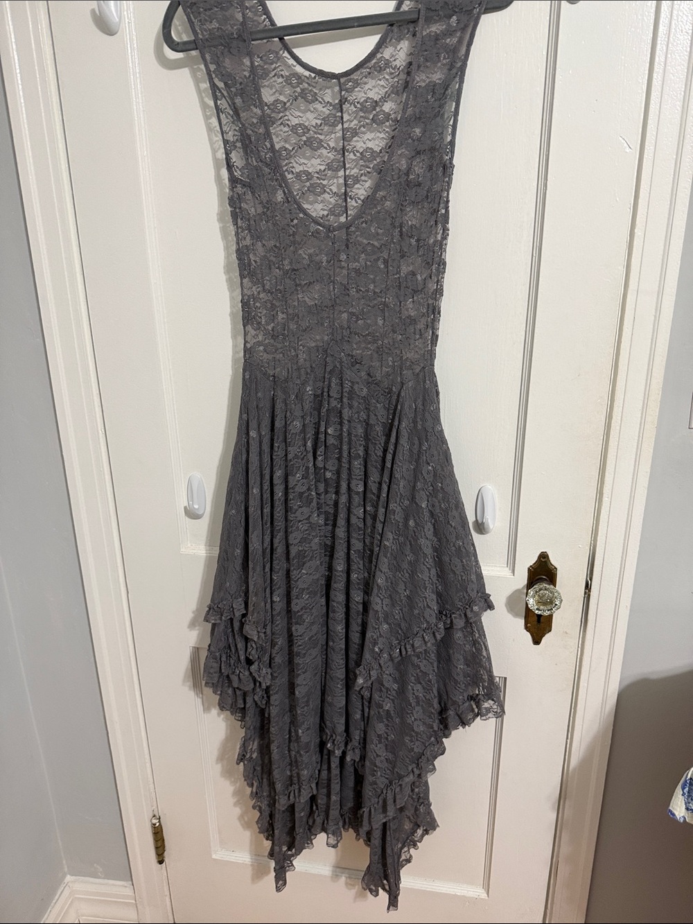 Women's Sleeveless Gray Lace High-Low Dress - Picture 7 of 8